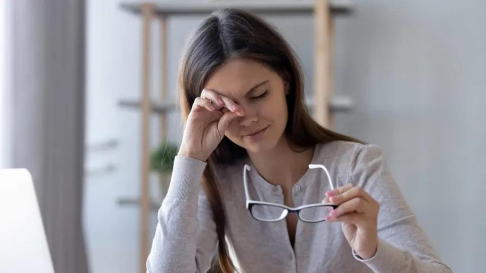 Ξηροφθαλμία: Εύκολοι τρόποι για να την αντιμετωπίσετε